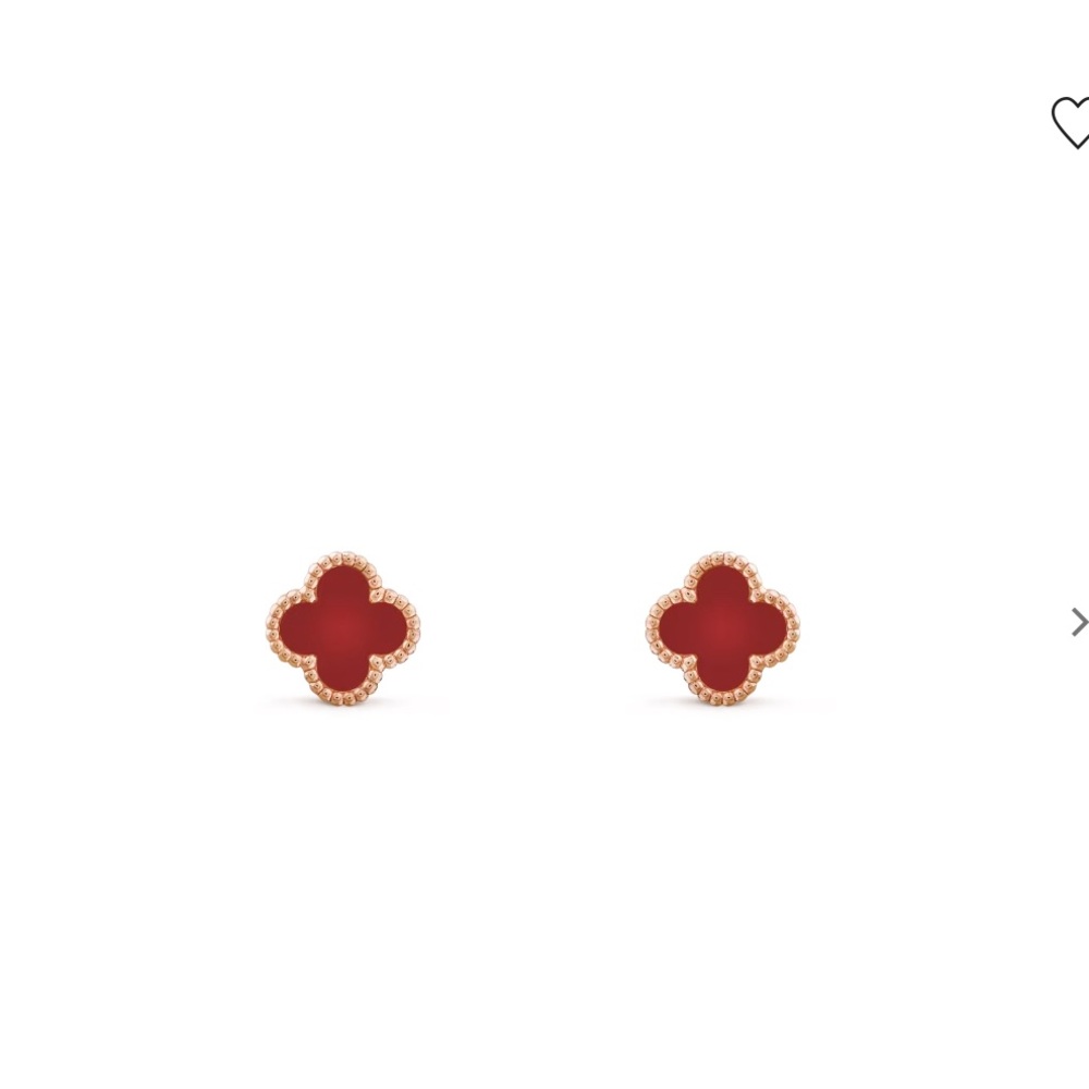 Van Cleef & Arpels sweet alhambra earrings